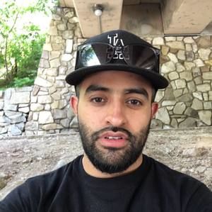 Meet your Posher, Reynaldo